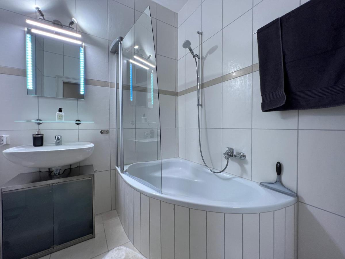 Vienna Design Apartment By Rabe - Kostenfreier Parkplatz & Netflix & Coffee-Bar - Nahe Schloss Schoenbrunn Εξωτερικό φωτογραφία